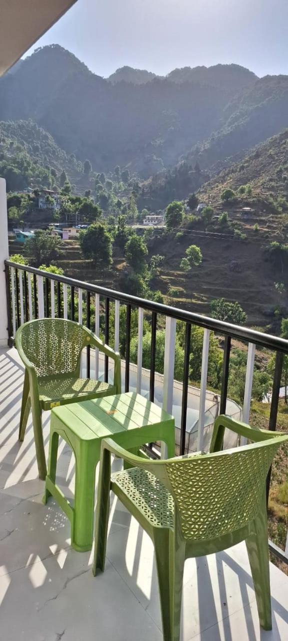 Parvatiya Homestay Mussoorie Exteriér fotografie