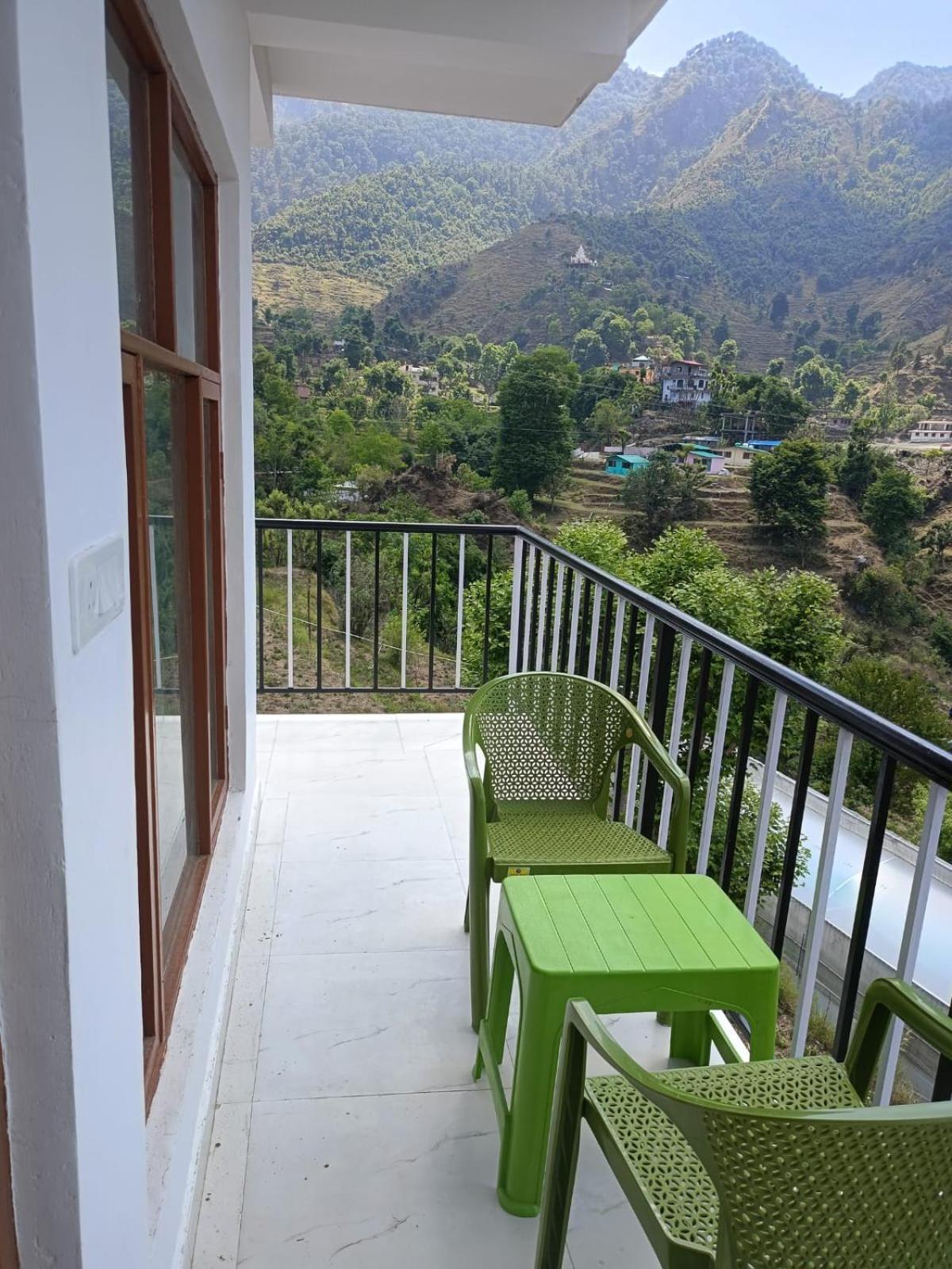 Parvatiya Homestay Mussoorie Exteriér fotografie